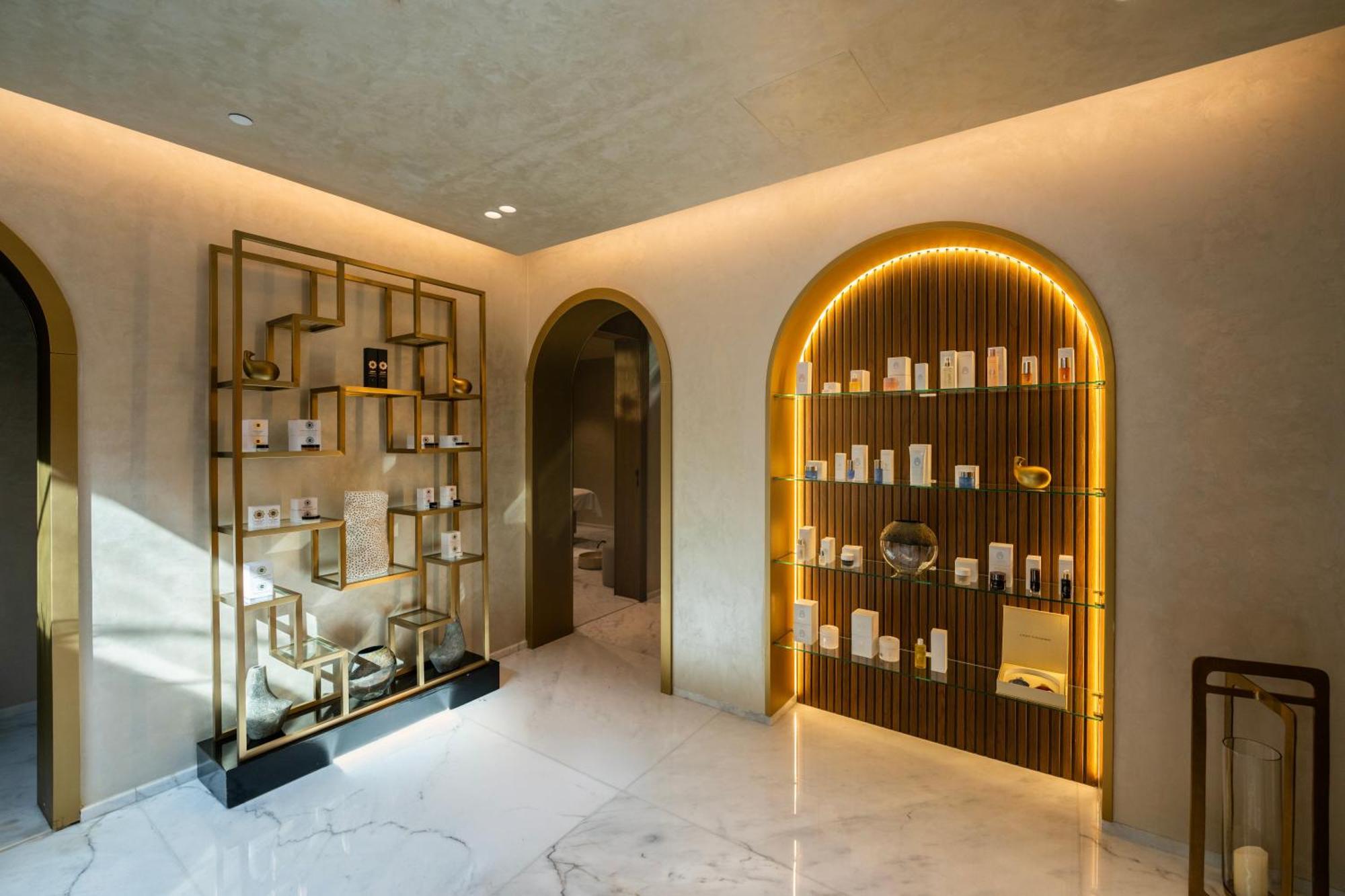 The Biltmore Hotel Villas, ドバイ エクステリア 写真